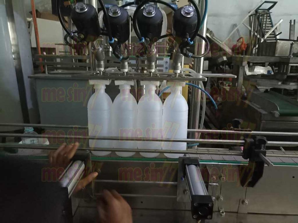 filling botol